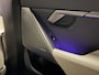 BMW 5-Serie 530e Edition PANO/H&K/HEAD-UP/LEER-SPORT/CURVED-DISPLAY/360CAMERA/20"/LED-ADAPTIVE/KEYLESS/ELECTR.TREKHAAK/NIEUW-MODEL2025/BTW-AUTO/FABRIEKS-GARANTIE T/M 06-2027
