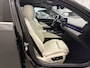 BMW 5-Serie 530e Edition PANO/H&K/HEAD-UP/LEER-SPORT/CURVED-DISPLAY/360CAMERA/20"/LED-ADAPTIVE/KEYLESS/ELECTR.TREKHAAK/NIEUW-MODEL2025/BTW-AUTO/FABRIEKS-GARANTIE T/M 06-2027