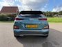 Hyundai Kona Electric EV Premium 64 kWh Long Range / SoH 97.8% / Automaat / Camera / Stoelverwarming - Airco / Leder / PDC /