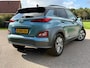 Hyundai Kona Electric EV Premium 64 kWh Long Range / SoH 97.8% / Automaat / Camera / Stoelverwarming - Airco / Leder / PDC /