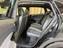 Volkswagen ID.4 Pro 77 kWh SoH 96,56% Apple CarPlay/Android Auto | Alcantara/leer bekleding | Climate control | Cruise control adaptief | DAB ontvangst | LED verlichting | Navigatiesysteem | Sfeerverlichting | Panoramadak