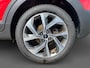 Kia Stonic 1.0 T-GDi MHEV GT-PlusLine AUTOMAAT | Climate control | Dodehoekdetectie | Stoelverwarming en ventilatie | 17 inch lichtmetalen velgen | Navigatie | Parkeercamera | Elek.  schuif/kanteldak |