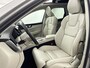 Volvo XC60 T6 Recharge Inscription | 19" | Panoramadak | Head-Up | 360 Camera | Full LED | Harman Kardon | Elektr. verst. Stoelen | Adaptieve Cruise | BLIS | Stoel/Stuurverwarming