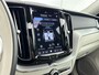 Volvo XC60 T6 Recharge Inscription | 19" | Panoramadak | Head-Up | 360 Camera | Full LED | Harman Kardon | Elektr. verst. Stoelen | Adaptieve Cruise | BLIS | Stoel/Stuurverwarming