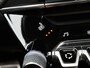 Peugeot e-2008 EV 136pk GT Pack 50 kWh Automaat | 1ste Eigenaar | Schuif-/Kanteldak | Navigatie | Climate Control | Adaptieve Cruise Control | Camera | 18"LMV | LED | Keyless Entry/Start | Apple Carplay/Android Auto |