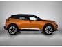 Peugeot e-2008 EV 136pk GT Pack 50 kWh Automaat | 1ste Eigenaar | Schuif-/Kanteldak | Navigatie | Climate Control | Adaptieve Cruise Control | Camera | 18"LMV | LED | Keyless Entry/Start | Apple Carplay/Android Auto |