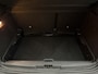 Renault Captur 1.3 TCe 150pk Version S | Navi | Camera | Dodehoek | Stoelverwarming | LED | PDC |