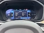 Volvo XC60 T6 Recharge Ultra Dark | 20" | Luchtvering | Trekhaak | Head-Up | Panoramadak | Elektr. verst. stoelen | Full LED | Harman Kardon | ACC | BLIS