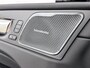 Volvo XC60 T6 Recharge Ultra Dark | 20" | Luchtvering | Trekhaak | Head-Up | Panoramadak | Elektr. verst. stoelen | Full LED | Harman Kardon | ACC | BLIS