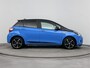 Toyota Yaris 1.5 Hybrid Bi-Tone Skyblue Limited Edition | Panoramadak | Keyless Entry/Start | Parkeercamera |
