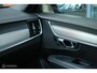 Volvo V90 2.0 T8 AWD R-Design | Stoel en stuurwielverwarming | HUD | ACC | Trekhaak | Pano | Pilot assist
