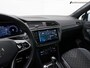 Volkswagen Tiguan 1.5 TSI R-Line Business+ Sport (APPLE CARPLAY,PANORAMADAK,HARMAN/KARDON,ADAPTIVE CRUISE,CAMERA,CLIMATE,LED)