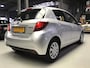 Toyota Yaris 1.5 Hybrid Executive I Camera I Stoelverw I Navi I Cruise I Clima I BT I New Apk + Kln Brt I Compl. Onderh. I Zuinig.