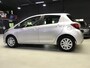 Toyota Yaris 1.5 Hybrid Executive I Camera I Stoelverw I Navi I Cruise I Clima I BT I New Apk + Kln Brt I Compl. Onderh. I Zuinig.