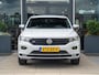 Volkswagen T-Roc 1.5 TSI 150pk R-Line | Trekhaak | Camera | Adaptive Cruise
