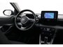 Toyota Yaris 1.5 Hybrid Dynamic | Apple Carplay / Android Auto | Stoelverwarming | Keyless | Adaptive Cruise | Clima | Camera | LED | 16 inch