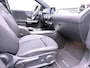 Mercedes-Benz EQA 250 Business Solution AMG 67 kWh | AMG Line | Night Pakket | Panoramadak | Sfeerverlichting | Ledkoplampen. Inclusief 24 maanden MB Certified garantie voor Europa.