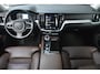 Volvo V60 T8 Hybride AWD Inscription | Panoramadak | Camera | Stoelverwarming | BLIS | Trekhaak |