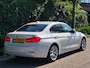 BMW 3-Serie 320i Luxury Edition Individual Schuifdak Apple CarPlay Virtual dash Camera LED NAP 2e eigenaar 320i Luxury Edition