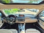 BMW 3-Serie 320i Luxury Edition Individual Schuifdak Apple CarPlay Virtual dash Camera LED NAP 2e eigenaar 320i Luxury Edition