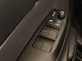 Toyota Yaris Cross 1.5 Hybrid 130 Dynamic - 17 INCH LICHT METALEN VELGEN MET MICHELIN CROSS CLIMATE BANDEN - NAVIGATIE - PARKEERSENSOREN VOOR/ ACHTER - CLIMATE CONTROL - CAMERA - VOORSTOELEN VERWARMD - KEYLESS ENTRY/ START - DODEHOEK DETECTIE - DRAADLOZE TELEFOONLADER - STUUR/ VOORRUIT VERWARMD