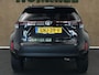 Toyota Yaris Cross 1.5 Hybrid 130 Dynamic - 17 INCH LICHT METALEN VELGEN MET MICHELIN CROSS CLIMATE BANDEN - NAVIGATIE - PARKEERSENSOREN VOOR/ ACHTER - CLIMATE CONTROL - CAMERA - VOORSTOELEN VERWARMD - KEYLESS ENTRY/ START - DODEHOEK DETECTIE - DRAADLOZE TELEFOONLADER - STUUR/ VOORRUIT VERWARMD