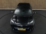 Toyota Yaris Cross 1.5 Hybrid 130 Dynamic - 17 INCH LICHT METALEN VELGEN MET MICHELIN CROSS CLIMATE BANDEN - NAVIGATIE - PARKEERSENSOREN VOOR/ ACHTER - CLIMATE CONTROL - CAMERA - VOORSTOELEN VERWARMD - KEYLESS ENTRY/ START - DODEHOEK DETECTIE - DRAADLOZE TELEFOONLADER - STUUR/ VOORRUIT VERWARMD