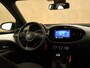 Toyota Aygo X 1.0 VVT-i MT Play - ORIGINEEL NEDERLANDSE AUTO - ACHTERUITRIJCAMERA - APPLE CARPLAY/ANDROID AUTO - CRUISE CONTROL ADAPTIEF - AIRCO - VERKEERSBORDDETECTIE - GROOTLICHTASSISTENT - LEDEREN STUURWIEL - DAB-ONTVANGER - BLUETOOTH TELEFOONVOORBEREIDING