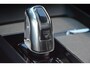 Volvo XC60 T8 Hybride AWD Inscription | Panoramadak | Stoel + Stuur verwarmd | Trekhaak 2100kg | Adaptive Cruise | Apple Carplay |