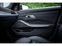 BMW 3-Serie Touring 330e xDrive M-Sport Pro Pano-dak|DravitGrau|H&K|HuD|Memory|Dealeronderhouden