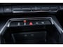 Audi A3 Sportback 35 TFSI Business edition|Trekh|Apple CarPlay|Lane Assist|Digital Cockpit|LED|19"LMV|