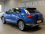 Volkswagen T-Roc 1.5 TSI Style | Adaptive cruise | IQ light | Standkachel | Keyless | Digidash | Achteruitrijcamera | Clima | Stoelverwarming |
