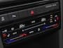 Volkswagen T-Cross 1.5TSI 150PK R-Line DSG · Trekhaak · Camera · Navigatie · Apple/Android Car Play · Stoelverwarming · Garantie t/m 01-10-2025