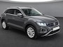 Volkswagen T-Roc 1.0TSI/115PK Life Edition · Apple/Android Car Play · Camera + Parkeersensoren · Keyless · Garantie t/m 27-06-2028 of 100000km.