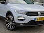 Volkswagen T-Roc 1.5 TSI 150pk DSG-aut. SPORT / 19 Inch / Trekhaak / Carplay / Stoelverw. / Adap.cruise / BOVAG garantie
