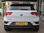 Volkswagen T-Roc 1.5 TSI 150pk DSG-aut. SPORT / 19 Inch / Trekhaak / Carplay / Stoelverw. / Adap.cruise / BOVAG garantie