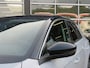 Volkswagen T-Roc 1.5 TSI 150pk DSG-aut. SPORT / 19 Inch / Trekhaak / Carplay / Stoelverw. / Adap.cruise / BOVAG garantie