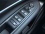 Jeep Avenger 1.2 e-Hybrid Black Edition | Camera | Apple Carplay/Android Auto | Parkeersensoren | LMV 17" | 2 + 6 Jaar Speciale Garantie | AKTIEPRIJS HOGE KORTING! |