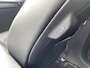 Kia EV6 Air 58 kWh Navigatie, dodehoekdetectie, stoel- & stuurverwarming, Apple CarPlay/Android Auto, parkeersensoren rondom