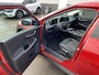 Kia EV6 Air 58 kWh Navigatie, dodehoekdetectie, stoel- & stuurverwarming, Apple CarPlay/Android Auto, parkeersensoren rondom