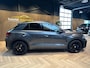 Volkswagen T-Roc Volkswagen T-Roc 2.0 TSI 4-Motion R-Line Pano, Keyless 300 PK Zeldzaam op de markt. Bizar snel. Vol opties. Pure liefhebbersauto.