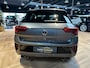 Volkswagen T-Roc Volkswagen T-Roc 2.0 TSI 4-Motion R-Line Pano, Keyless 300 PK Zeldzaam op de markt. Bizar snel. Vol opties. Pure liefhebbersauto.