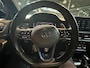 Volkswagen T-Roc Volkswagen T-Roc 2.0 TSI 4-Motion R-Line Pano, Keyless 300 PK Zeldzaam op de markt. Bizar snel. Vol opties. Pure liefhebbersauto.