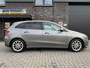 Mercedes-Benz B-klasse 180 Business Solution AMG | 1E EIGENAAR | 3/6/12MND GARANTIE | LEDER | LED | AUTOMAAT | DAB | CARPLAY | CRUISE | CLIMA | STOELVERWM. |