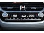 Toyota Corolla Cross Dynamic Demo korting € 3.475! Snel rijden.