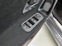Mercedes-Benz A-klasse 180 AMG Nightpakket | Panoramadak | Sfeerverlichting | Keyless Go | CarPlay | Keyless GO | Stoelverwarming | Inclusief 24 maanden Mercedes-Benz Certified garantie voor Europa.