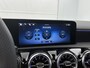 Mercedes-Benz A-klasse 180 AMG Nightpakket | Panoramadak | Sfeerverlichting | Keyless Go | CarPlay | Keyless GO | Stoelverwarming | Inclusief 24 maanden Mercedes-Benz Certified garantie voor Europa.