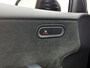 Mercedes-Benz A-klasse 180 AMG Nightpakket | Panoramadak | Sfeerverlichting | Keyless Go | CarPlay | Keyless GO | Stoelverwarming | Inclusief 24 maanden Mercedes-Benz Certified garantie voor Europa.