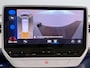 Volkswagen ID. Buzz 1st Max 77kWh IQ light - Park Assist - ACC - Trekhaak - 360 Camera - Navigatie - SoH 98%