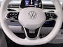 Volkswagen ID. Buzz 1st Max 77kWh IQ light - Park Assist - ACC - Trekhaak - 360 Camera - Navigatie - SoH 98%